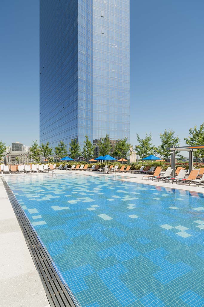 The Modern in Fort Lee Now Offering Poolside Service for Residents From Ventana Restaurant & Lounge