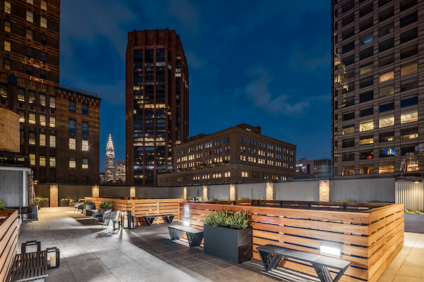 SJP Properties and PGIM Complete Repositioning of 470 Park Avenue South with Opening of New Outdoor Roof Terrace